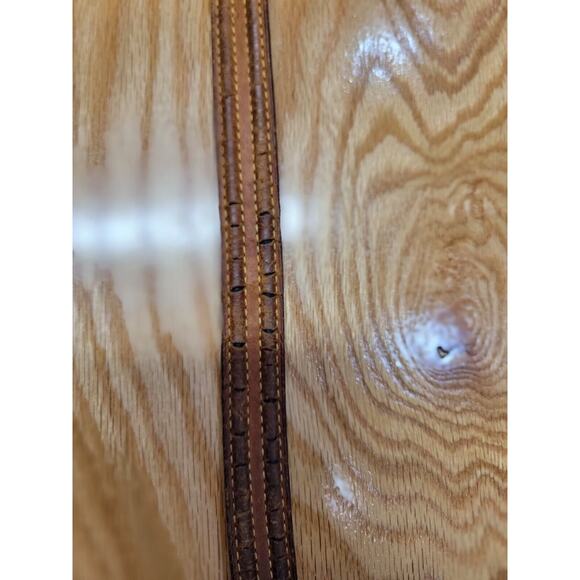 Authentic LOUIS VUITTON Monogram Viva-Cite MM - Picture 11 of 16